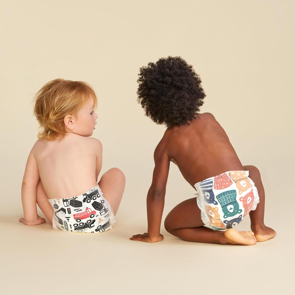 The Honest Company Clean Conscious Diapers | Plant-Based, Sustainable | Beary Cool + Big Trucks | Club Box, Size 6 (35+ Lbs), 40 Count