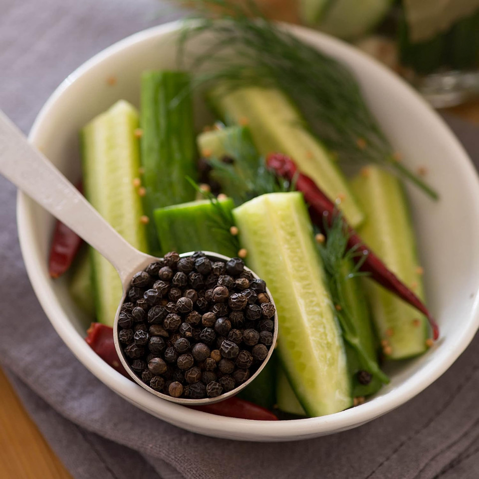 Frontier Co-Op Organic Tellicherry Whole Black Peppercorns 1Lb - Black Pepper For Grinder Refill, Wholesale Restaurant Supply