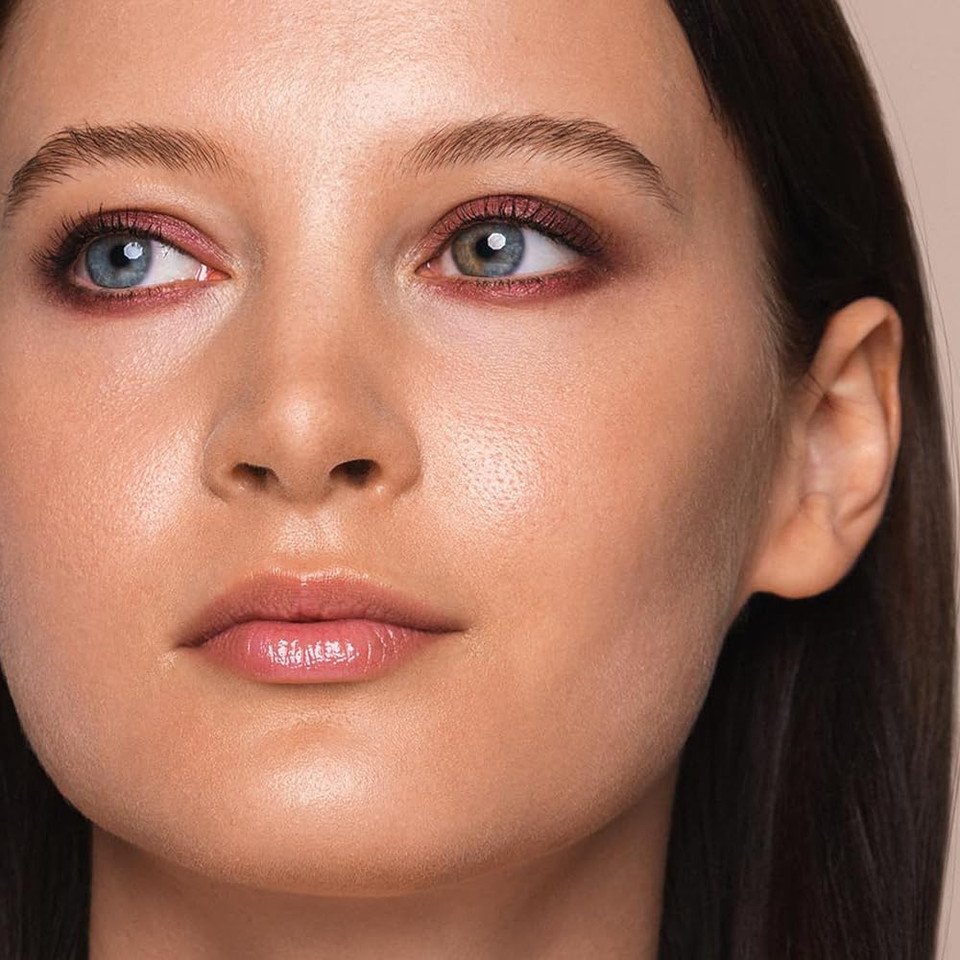 Jouer Paris Lights Eye Paints - Metallic Liquid Eyeshadow - Long Lasting & Crease-Proof Shimmer Cream Eyeshadow - Smooth Chrome Finish, Desirdesir