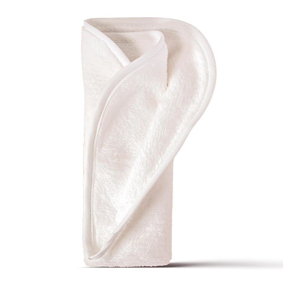Jouer Microfiber Face Towel & Pouch - Microfiber Towel - Reusable Makeup Remover - Makeup Eraser Cloth - Wash, Wet, Remove, Clean - Paraben, Gluten & Cruelty Free - Vegan Friendly, White Jouer Microfiber Face Towel & Pouch - Microfiber Towel - Reusable Makeup Remover - Makeup Eraser Cloth - Wash, Wet, Remove, Clean - Paraben, Gluten & Cruelty Free - Vegan Friendly, White