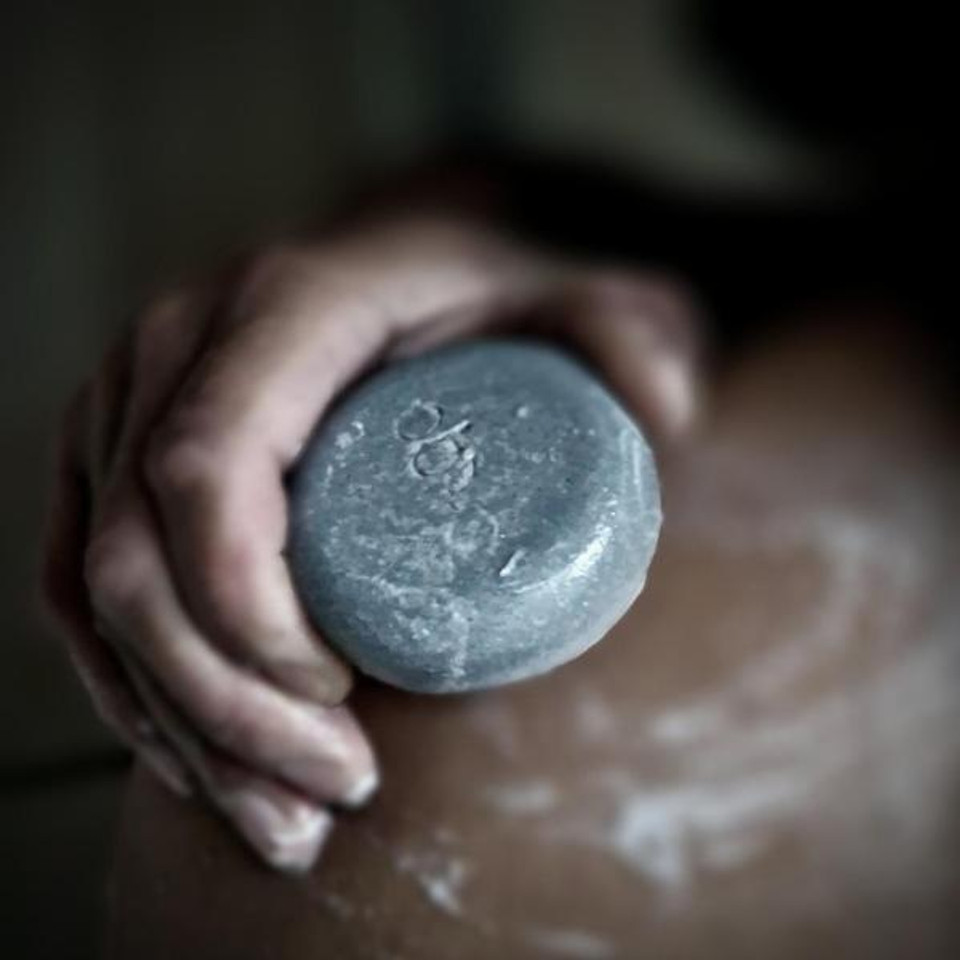 Obvs Skincare Natural Salt Soap Peppermint And Charcoal 90G