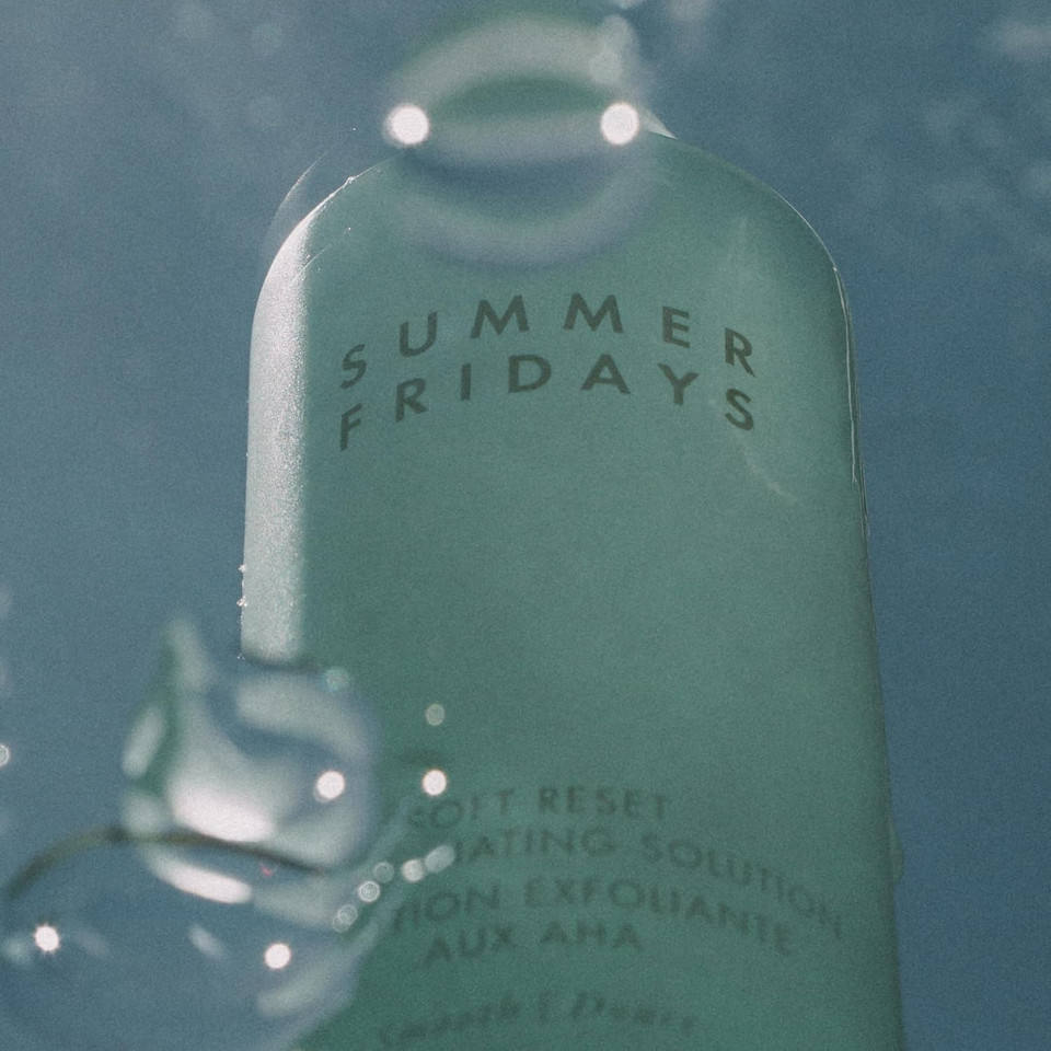 Summer Fridays Soft Reset Aha Exfoliating Solution - Overnight Facial Exfoliator That Smoothes + Refines Texture - Enriched With Glycolic & Lactic Acid To Help Smooth Fine Lines + Wrinkles (3.4 Fl Oz)