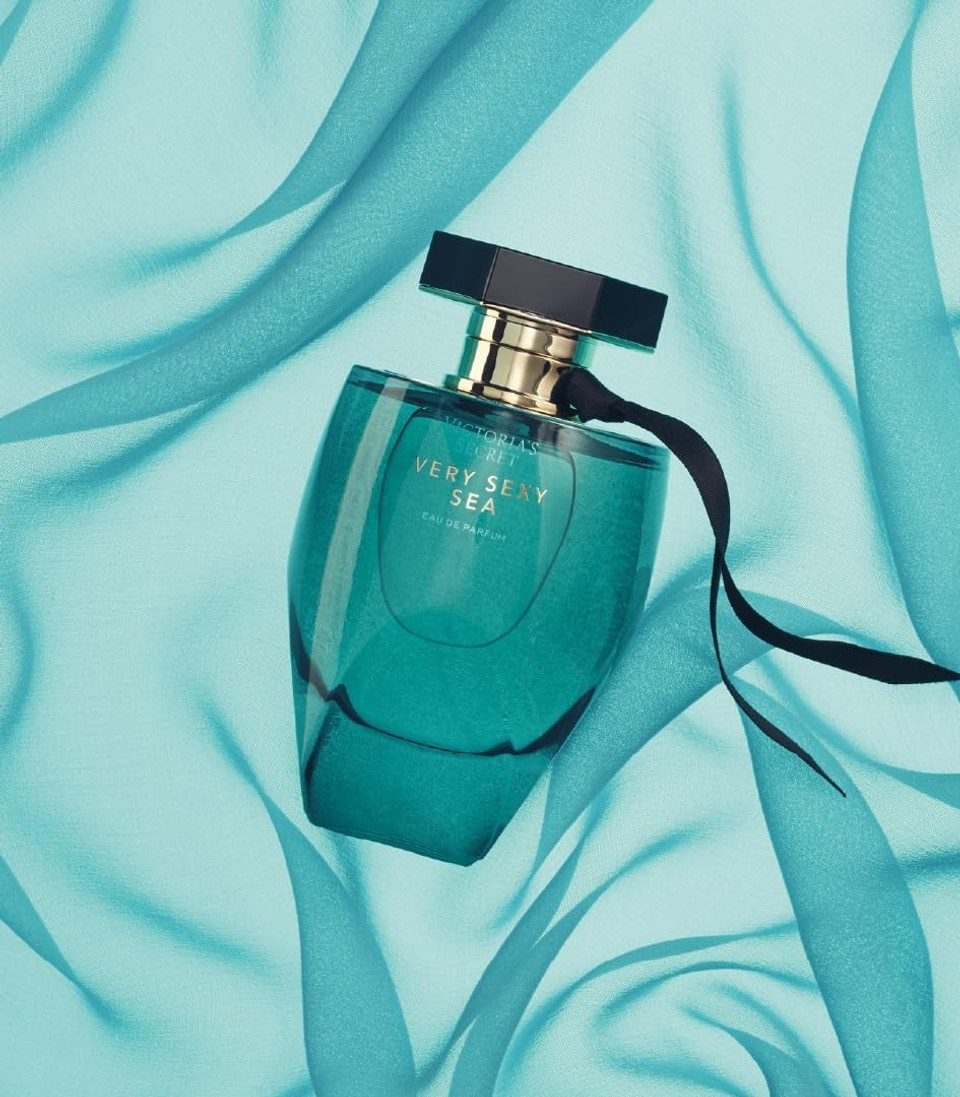 Victoria's Secret Very Sexy Sea Fine Fragrance 8.4 oz. Lotion