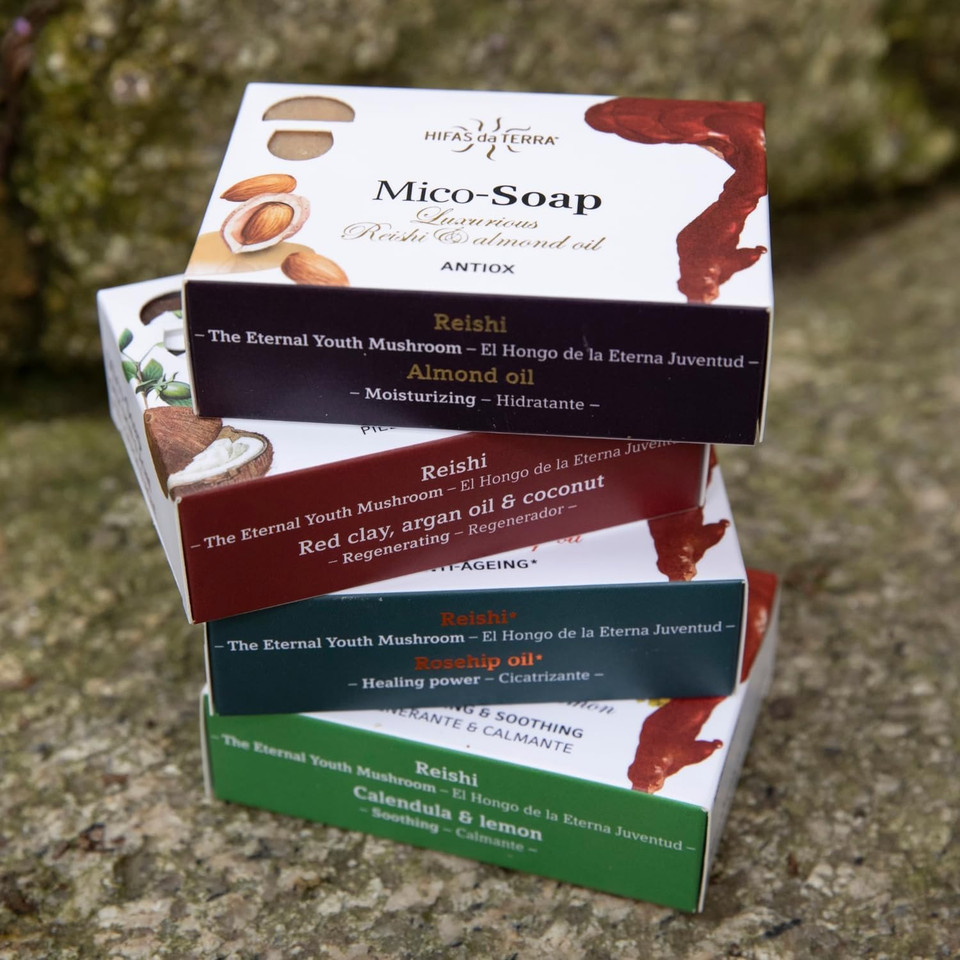 Hifas da Terra Reishi Red Clay Argan Oil and Coconut Mico-Soap