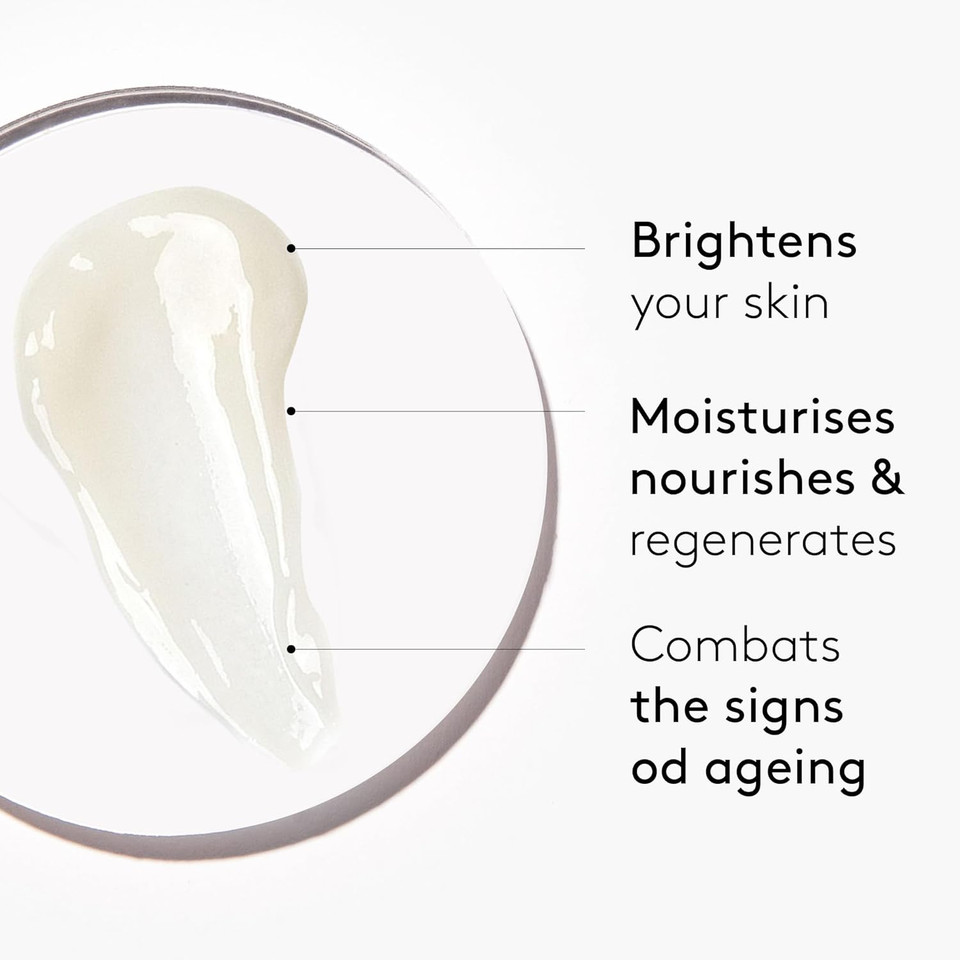 COCUNAT | Moisturizer for Combination and Oily Skin | Moisturizes, Balances, Purifies and Treats Early Signs of Aging | Lightweight Texture | Hyaluronic Acid | Silicone and Petroleum Free | 50 ml
