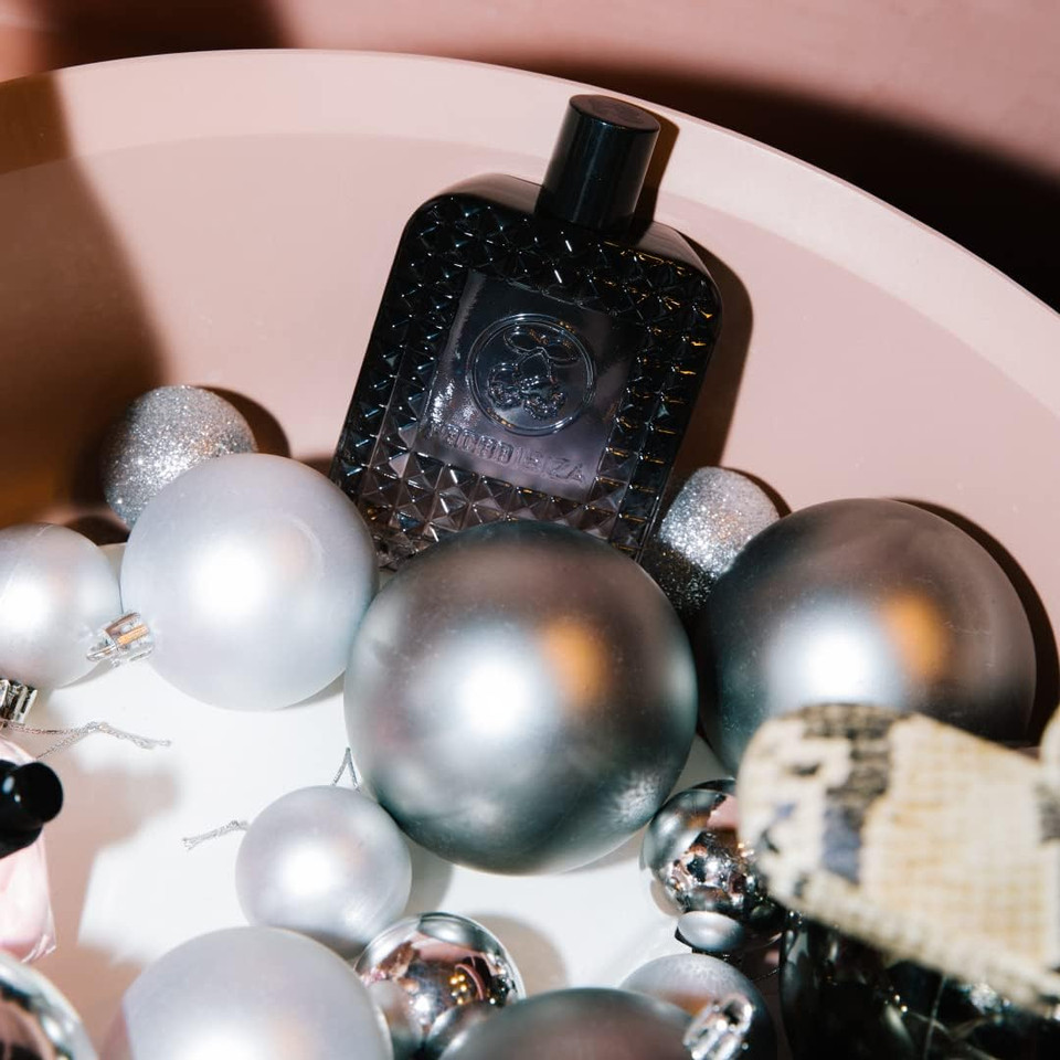 Pacha Ibiza Perfumes - Be Insane Black, Eau de Toilette for Women - Sexy, Femenine and Charming Fragance - Floral and Fruity Notes - Ideal for Day Wear - 80 ml Pacha Ibiza Perfumes - Be Insane Black, Eau de Toilette for Women - Sexy, Femenine and Charming Fragance - Floral and Fruity Notes - Ideal for Day Wear - 80 ml