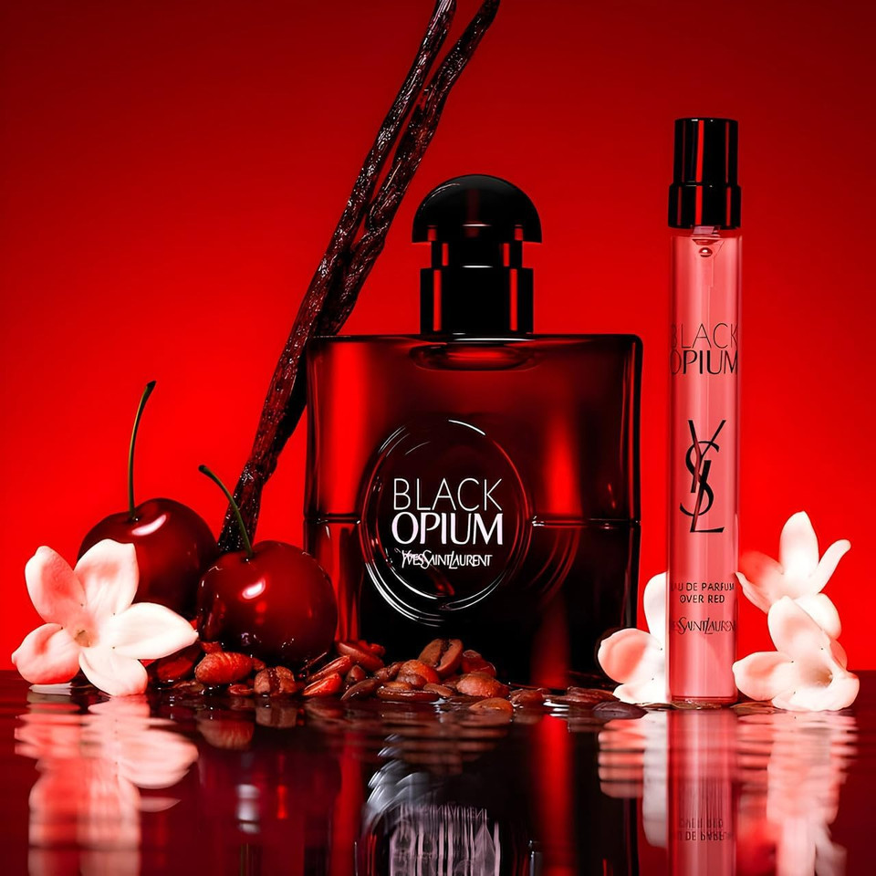 Yves Saint Laurent Black Opium Over Red Eau De Parfum 90ml
