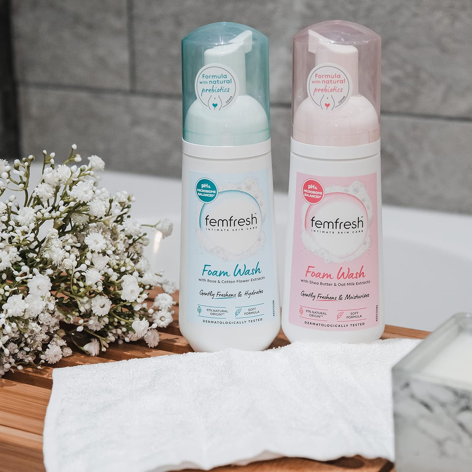 Femfresh Moisturisation & Comfort Daily Intimate Foam Wash  Gentle Feminine Hygiene Shower Foam with Shea Butter & Oat Milk Extracts  pH Balanced, Soap Free  150ml