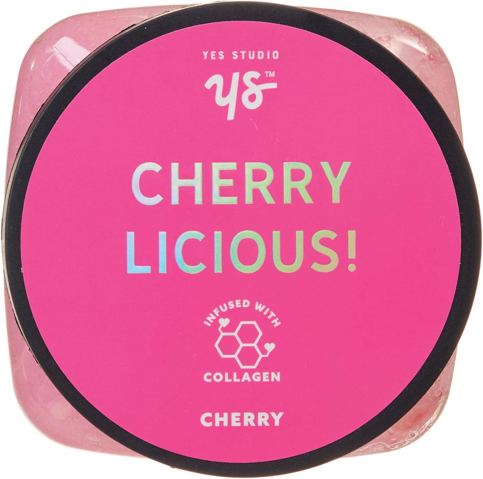 Yes Studio Cherry Licious! Body Scrub 400g