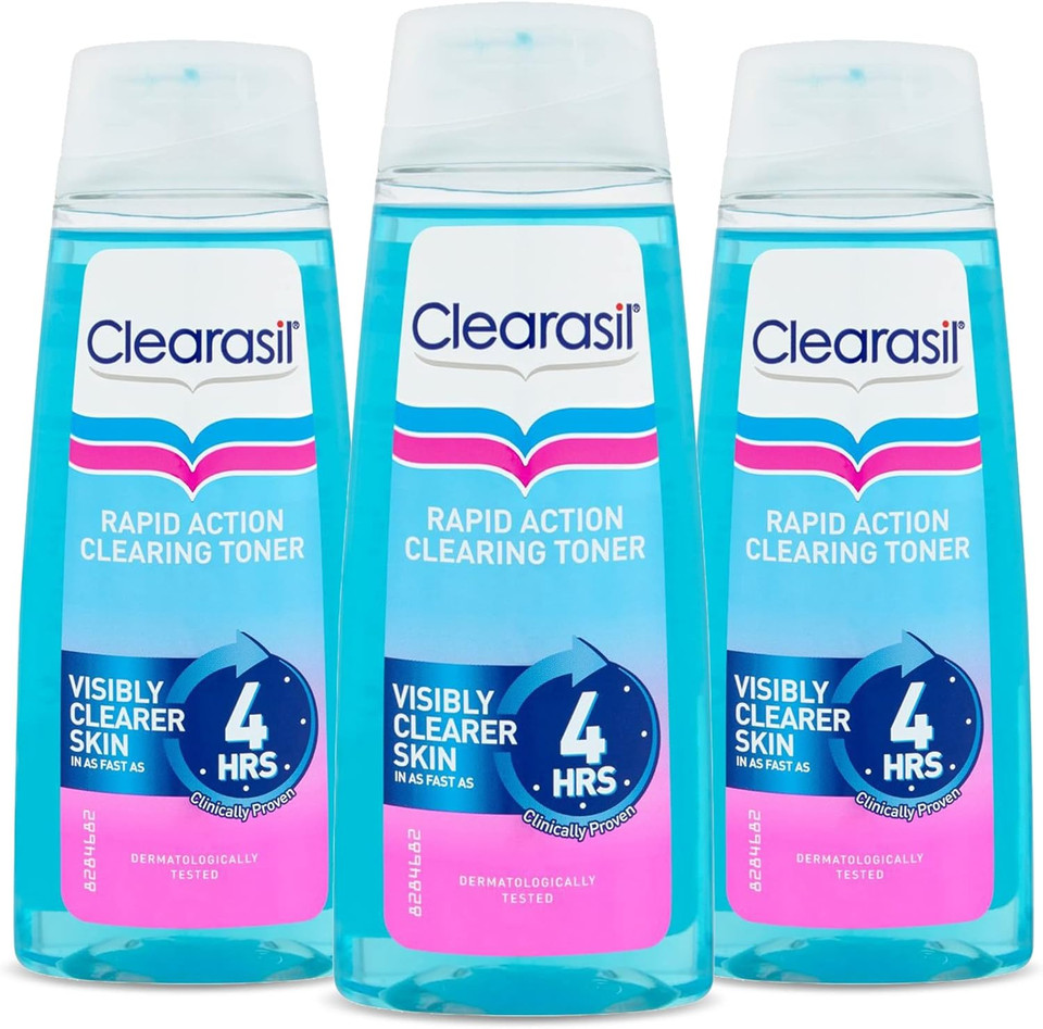 Clearasil Ultra Rapid Action Deep Pore Salicylic Acid Treatment Toner, Unclog Pores for A Visibly Clearer Skin, Remove Dirt & Spots, Pack of 3 x 200ml