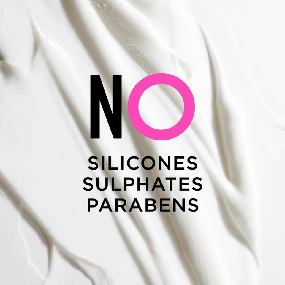 Noughty 1 Hit Wonder Cleansing Conditioner and Co-Wash with Sweet almond oil & castor oil, 97% Natural Sulphate Free Vegan Haircare, Non Foaming 2 in 1 Shampooing Conditioner (250ml)