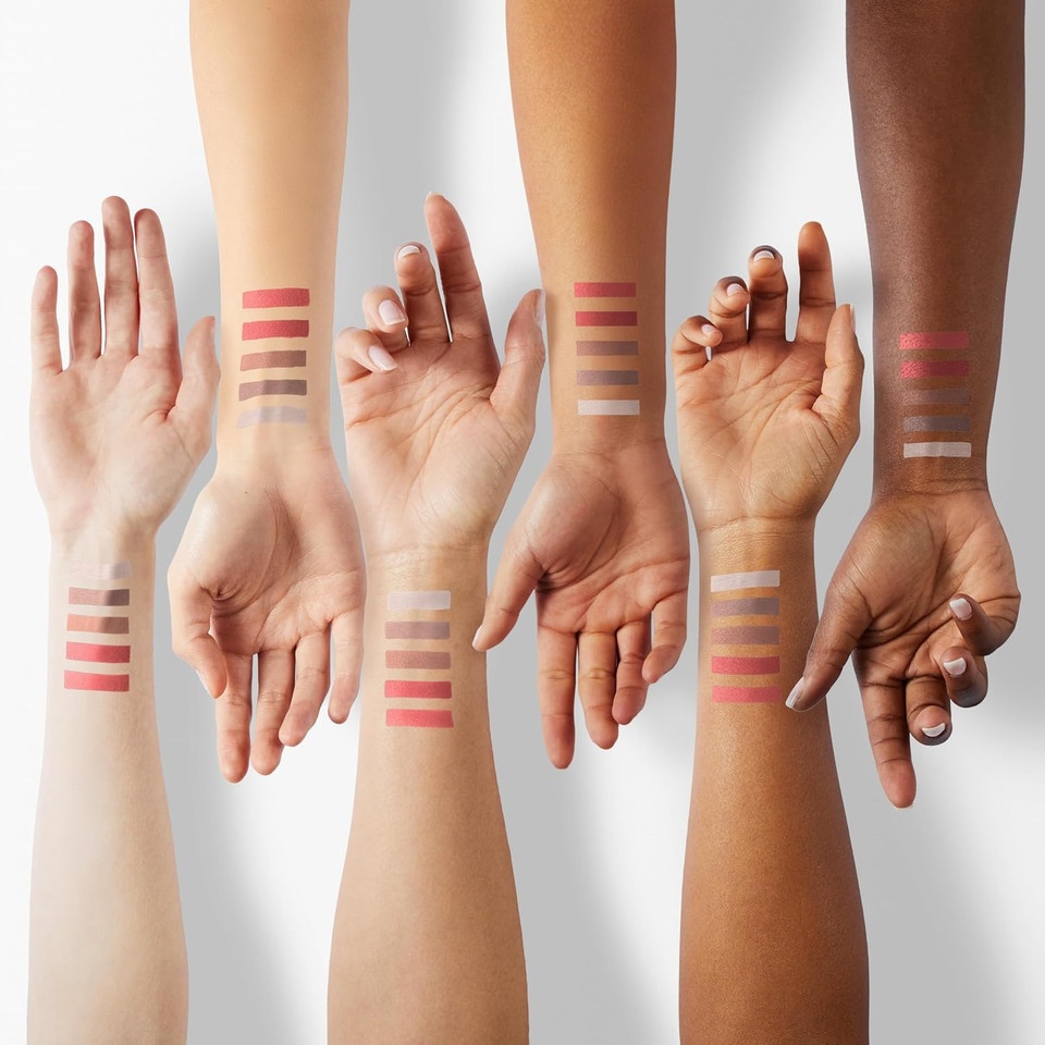 DIOR Diorshow 5 Couleurs Longwear Creamy Powder Eyeshadow Palette - 673 Red Tartan 7 g