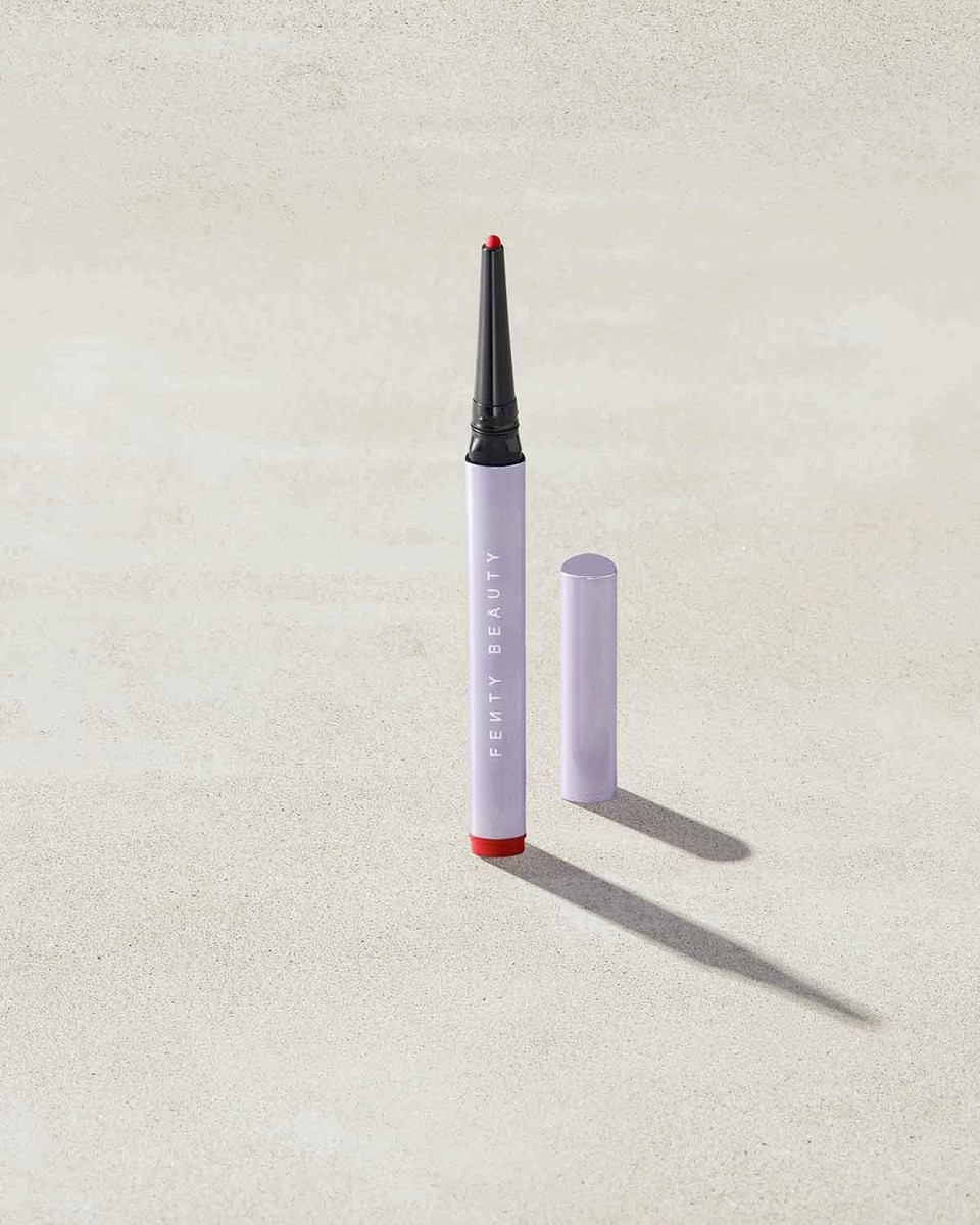 Fenty Beauty FLYPENCIL LONGWEAR PENCIL EYELINER - Cherry Punk