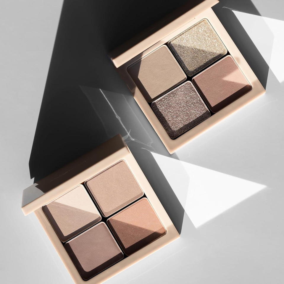 Inglot Freedom System Sparkling Eyeshadow  Glossy Finish Eyeshadow | Intense Colour | Long-lasting Effect | Palette insert | Easy to apply | 2.5g | 901