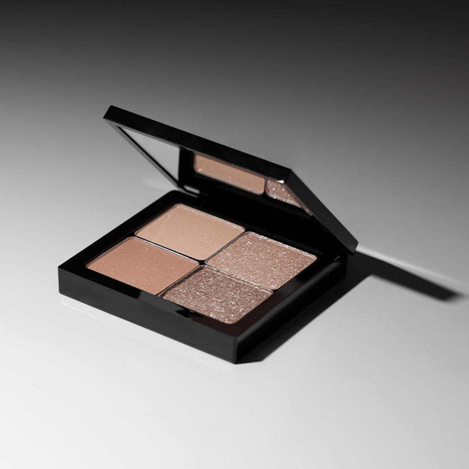 Inglot Freedom System Sparkling Eyeshadow  Glossy Finish Eyeshadow | Intense Colour | Long-lasting Effect | Palette insert | Easy to apply | 2.5g | 902