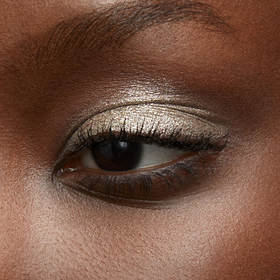 Freedom System Twinkle Eyeshadow - Glossy Finish | Long-Lasting Effect | Shade with Light Reflecting Particles | Magnetic insert for Palette | 2g | 11