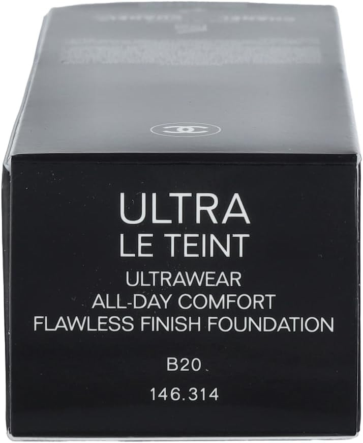 Chanel Ultra Le Teint Ultrawear Flawless Foundation - B20 Light Medium Neutral For Women 1 oz Foundation