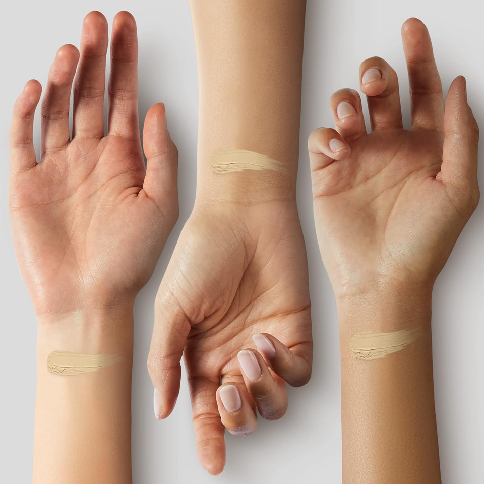 FENTY BEAUTY Pro Filt'r Soft Matte Longwear Foundation Shade 160 - For Light Skin With Peach Undertones