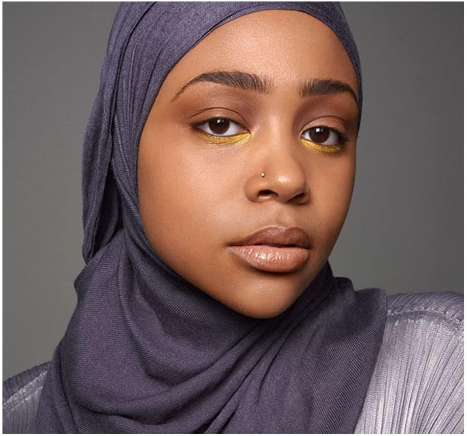 MAC Pro Longwear Nourishing Waterproof Foundation NC44