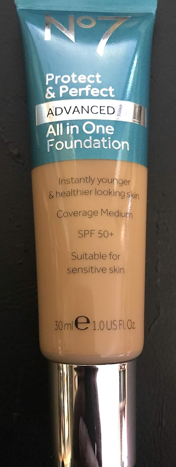 No7 Protect & Perfect Advanced All in One foundation Cool Beige