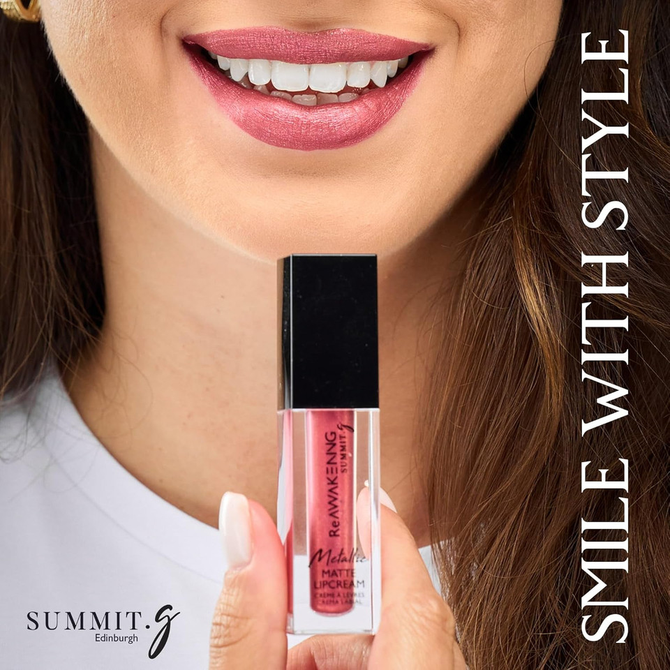 Metallic Matte Lipstick Lipcream with Metallic Shimmer Rich Finish, Light Weight Intense Pigment, Long Lasting Smudge Free Formula with Vitamin E (Malleable)