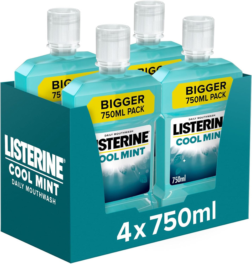 Listerine Cool Mint Mouthwash Pack of 4 (4 x 750ml), Helps Kill Up to 99% of Germs Left After Brushing and Reduce Plaque, Mouthwash to Freshen Breath and Maintain Healthy Gums