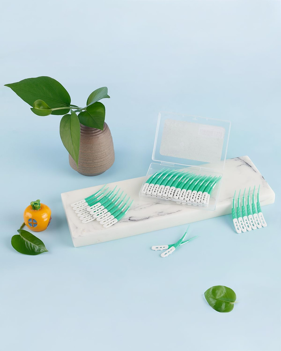 YEERSUO Silicone Interdental Brushes 84 PCS, Braces Brush Disposable Toothpick, Silicone Dental Brushes Tooth Flossing Picks, Dental Picks for Braces Teeth Cleaning, Green Colours