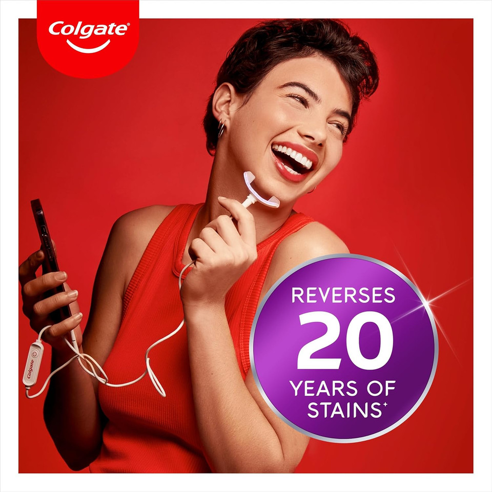 COLGATE Max White Ultimate at Home LED Teeth whitening kit | Enamel Safe | Reverses up to 20 Years of Stains** | Whitening Pen & Smartphone Powered LED Whitening Light | Developed by Dental Experts