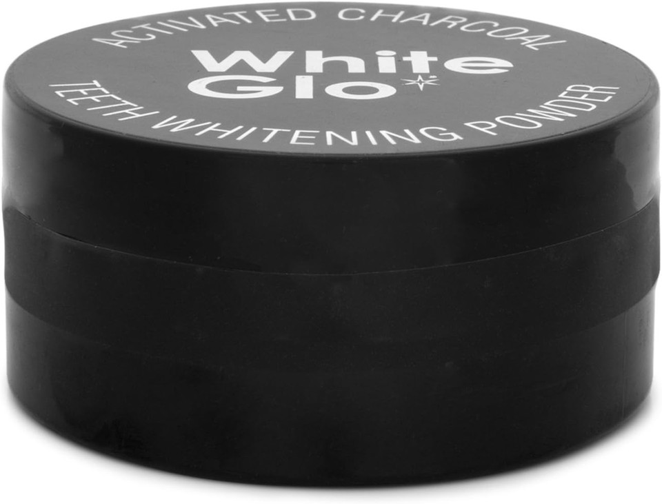 White Glo Activated Charcoal Teeth Whitening Powder, Highly Absorbent to Clean Deep Stains and Discolouration, Fresh Mint Flavour