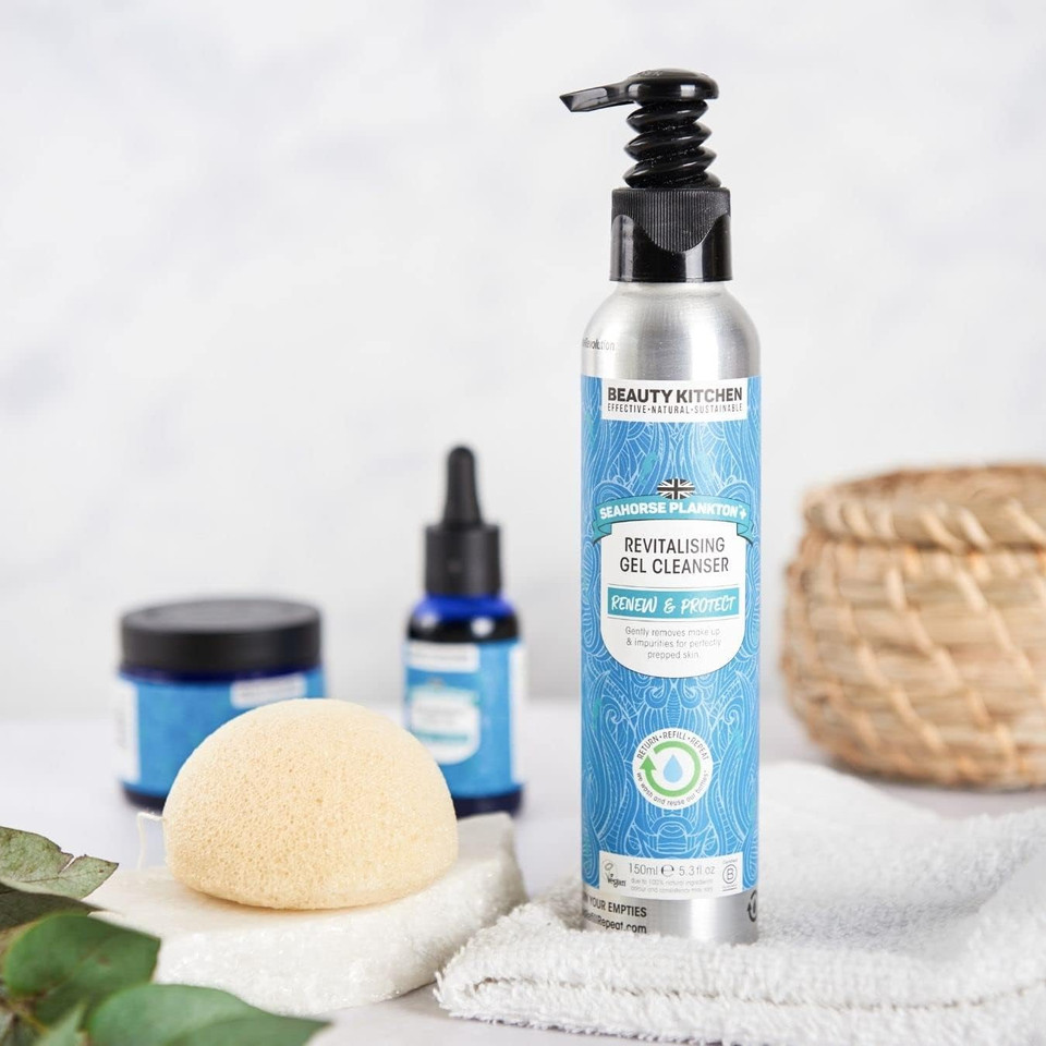 Beauty Kitchen - Seahorse Plankton+ Bright Skin Bundle - Hydrating and Nourishing - Includes Moisturiser - Facial Oil, Gel Cleanser - Konjac Sponge - Infused With Blue Chamomile and Seaweed