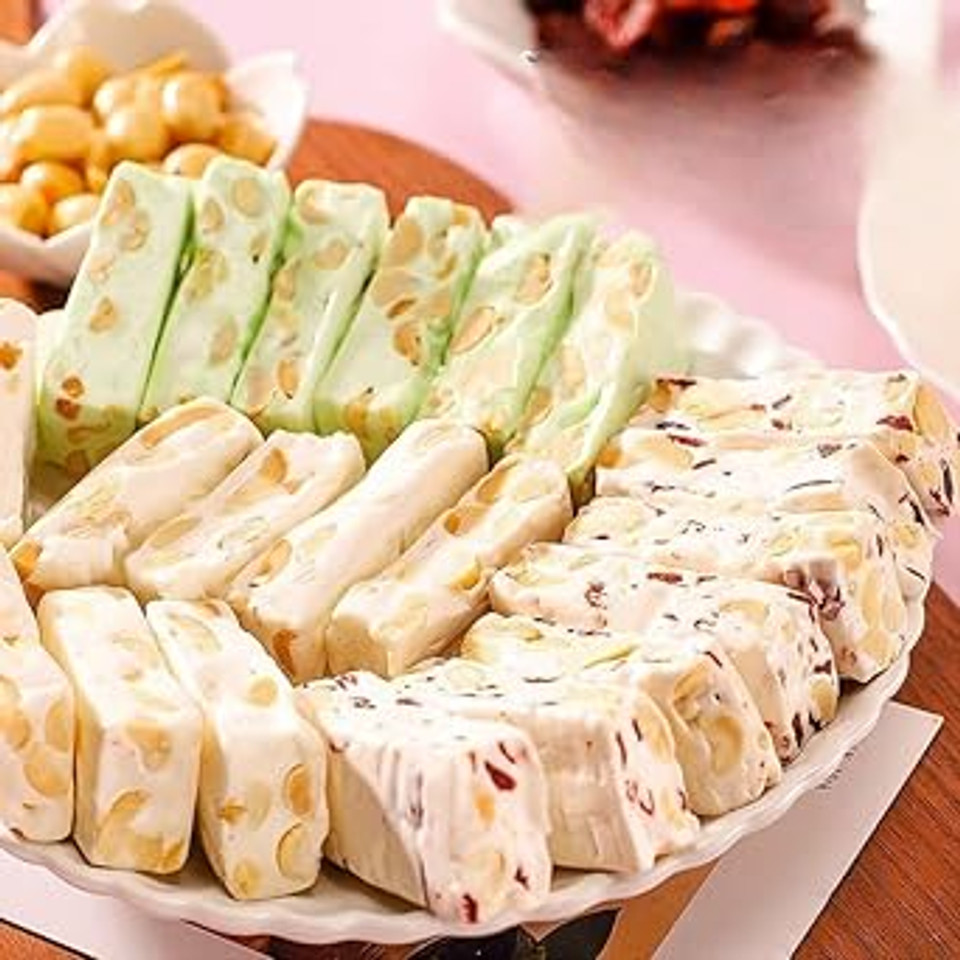 3 Flavors of Nougat Gummies, Milk Flavored Nougat, Individually Packaged, Toffee, Milk Fudge,Casual Snacks Gift, Instant Desserts, Holiday Candy, Wedding Candy (Cranberry flavor,5 Bags)