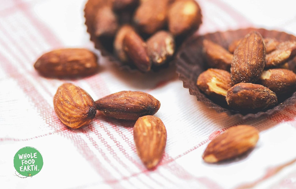 Wholefood Earth Flaked Almonds 2 kg | GMO Free | High Fibre | Source of Protein