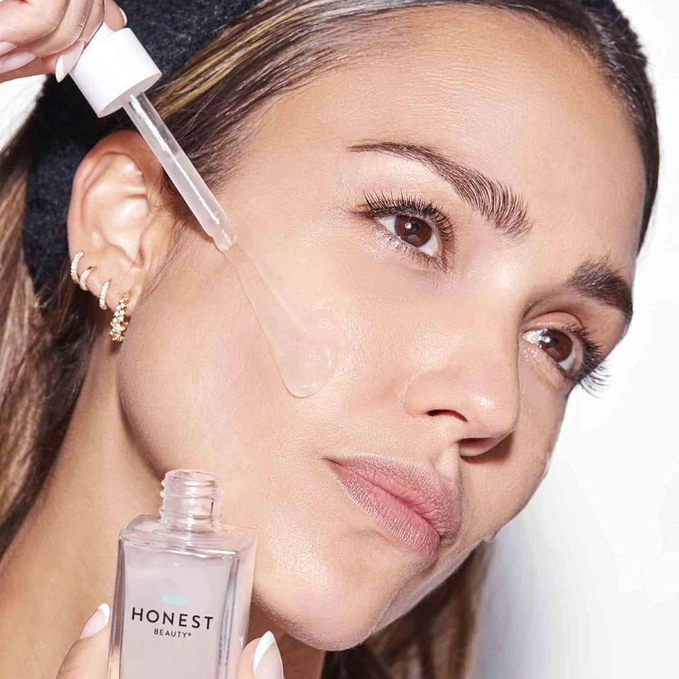 Honest Beauty Calm + Porefect Serum With Hyaluronic Acid + Calming Phyto-Blend | Pore Minimizing, Sensitive Skin Friendly | Ewg Verified, Vegan + Cruelty Free | 1 Fl Oz