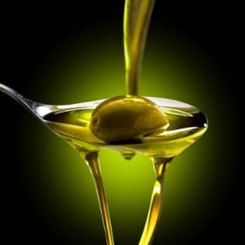 Theoni Extra Virgin Olive Oil | Cold Extraction | Acidity less than 0.3 | Premium Quality | 100% Pure | Ideal for Cooking | Salads | Dressings | By Lucky Boy - SAKA (5 Liter TIN)