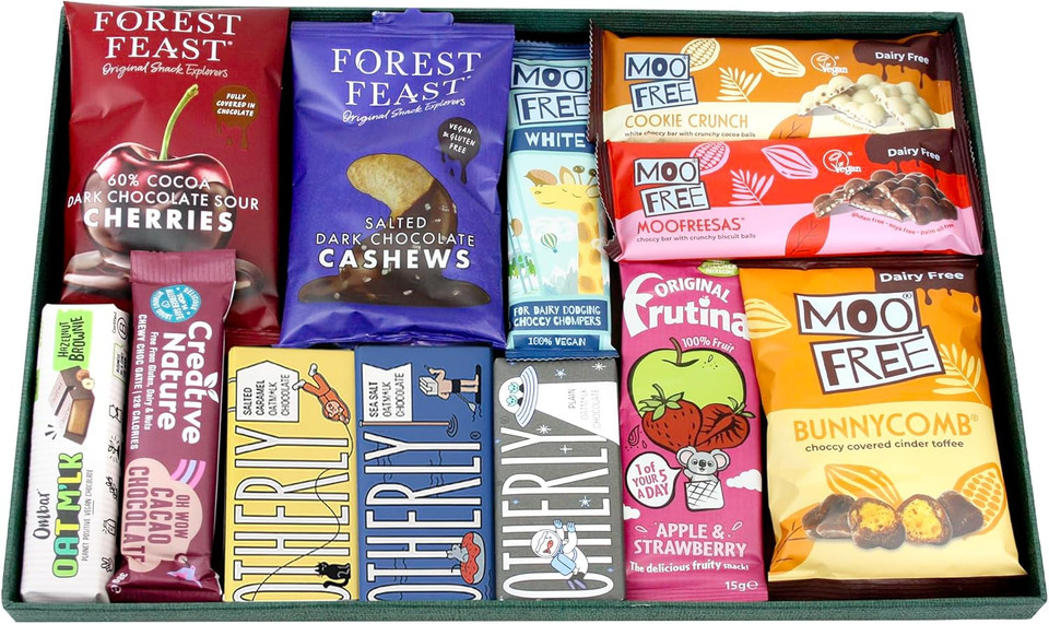 Chocolate Biscuits Nuts Luxury Pamper Hamper Selection Gift Box for Birthdays Anniversary Valentine's Day Party Favors Mother's Day Easter - Joyful Indulgence