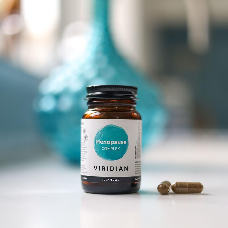 Viridian - Menopause Complex - 30 Capsules with Hops, Lemon Balm, Saffron & Sage | Formulated by Qualified Nutritionists | Optimal Potency | Exclusively Active Ingredients | Vegan