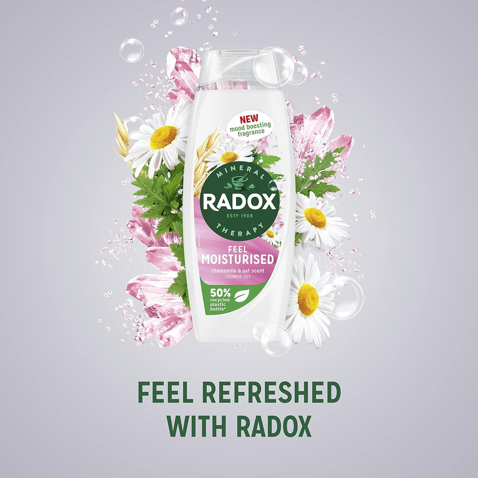 Radox Mineral Therapy Feel Moisturised Shower Gel Body Wash with a chamomile & oat fragrance for a soothing experience 450 ml