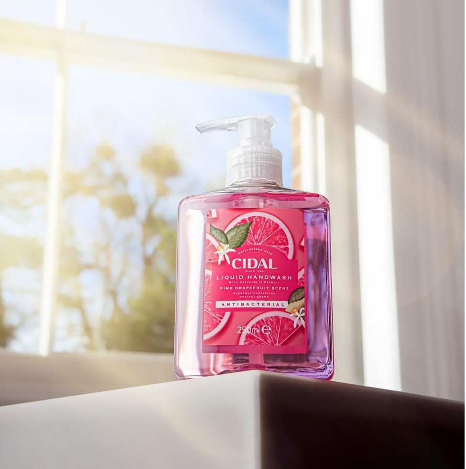 CIDAL Pink Grapefruit Handwash, antibacterial, uplifting fresh grapefruit scent, 250ml
