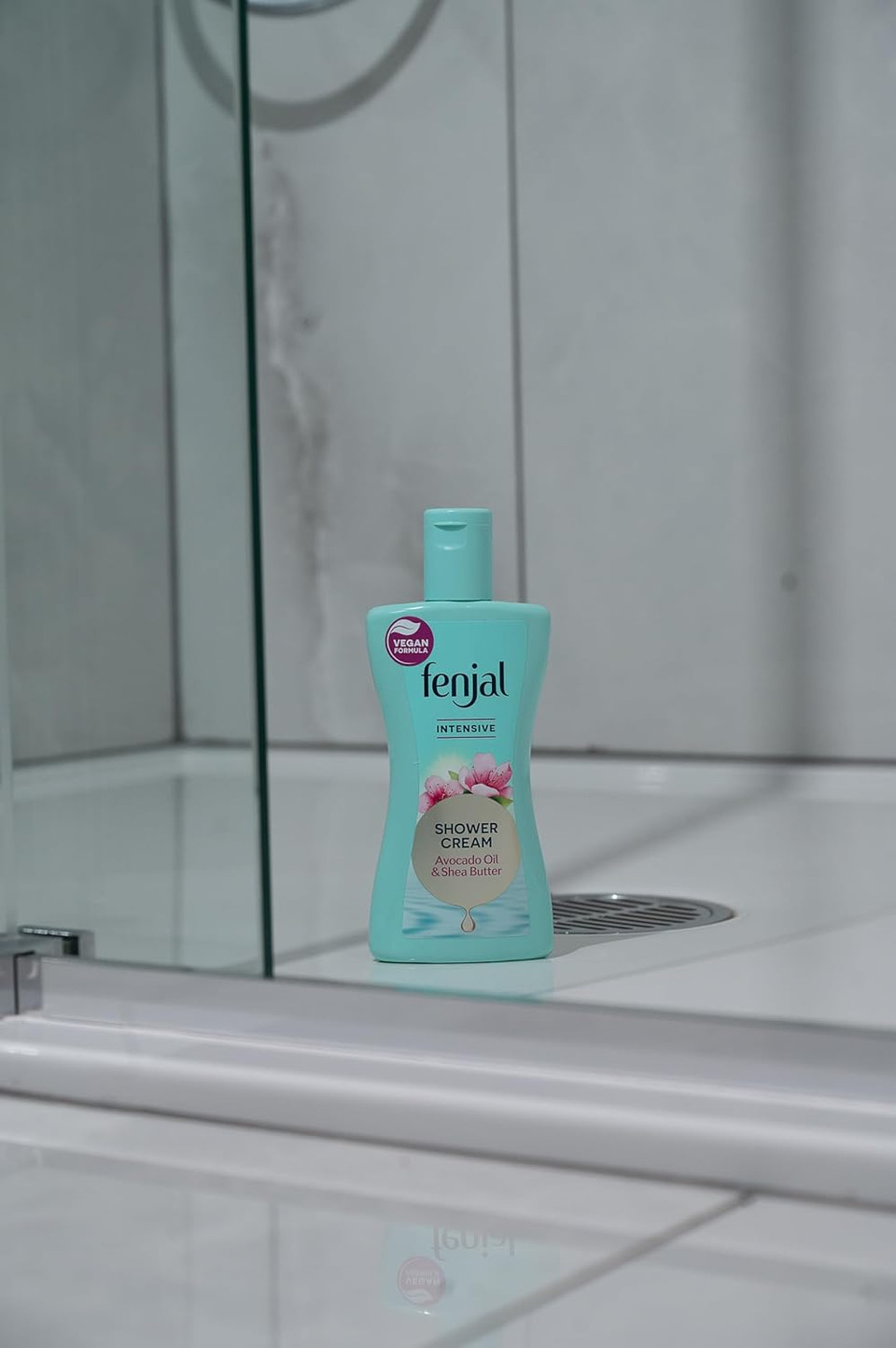 Fenjal Intensive Body Shower Creme, Exfoliating, Brighter & Nourished Skin, Bergamot & Vanilla, 200 ml