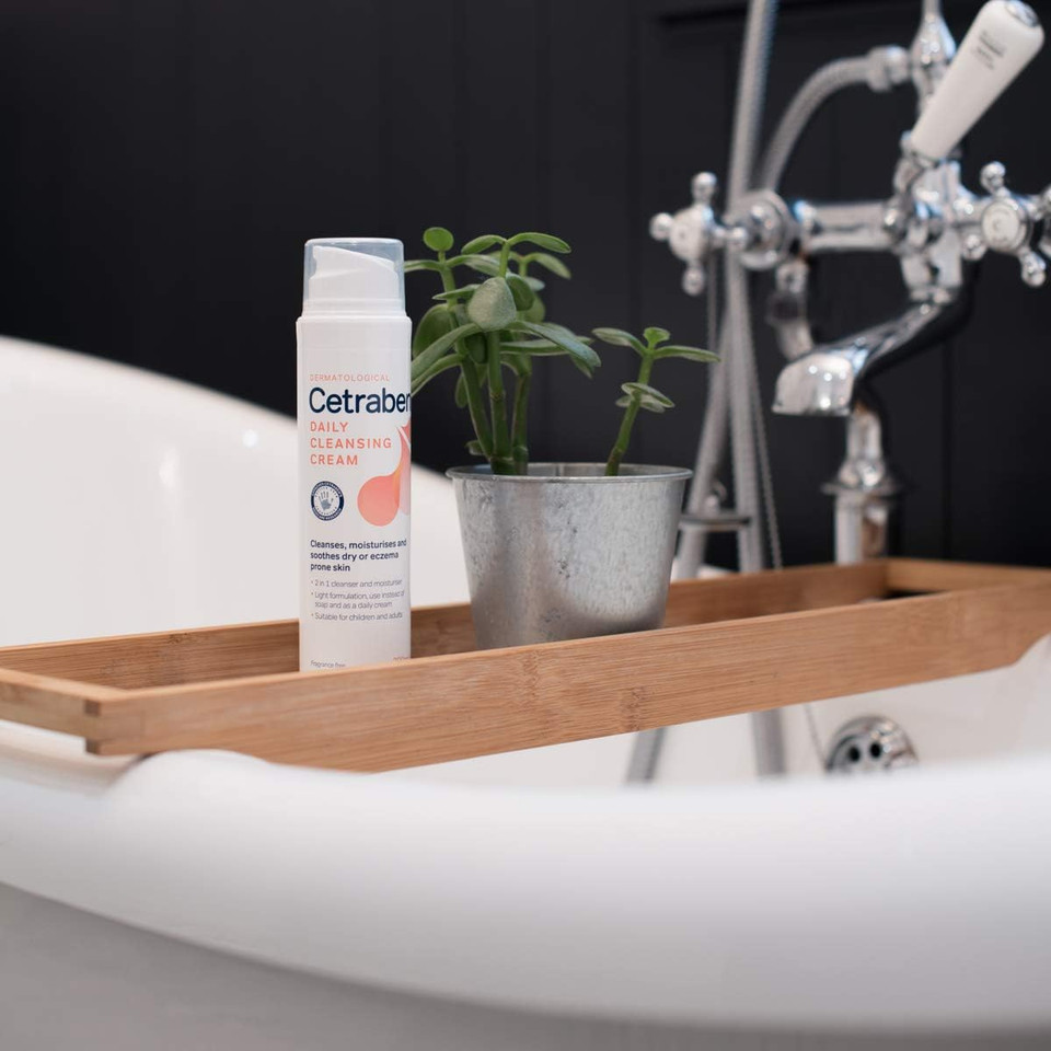 Cetraben 2-in-1 Daily Cleansing Cream and Body Moisturiser Perfect for Dry Sensitive or Eczema Skin 200ml, Unscented, 1 pack