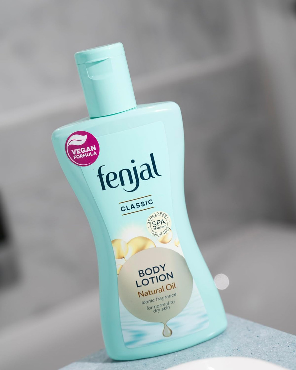 Fenjal Hydration Hero Bundle |Classic shower oil (225ml) | classic body lotion (200ml) | Gift set