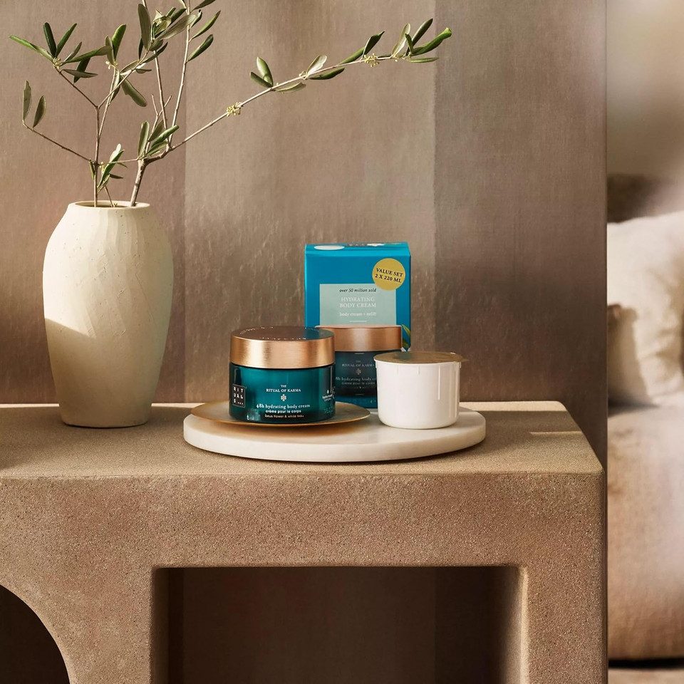 RITUALS Body Cream + Refill The Ritual of Mehr Gift Set - Energising Body Cream with Sweet Orange and Cedar Wood - Nourishing Properties, 220ml + 220ml RITUALS Body Cream + Refill The Ritual of Mehr Gift Set - Energising Body Cream with Sweet Orange and Cedar Wood - Nourishing Properties, 220ml + 220ml