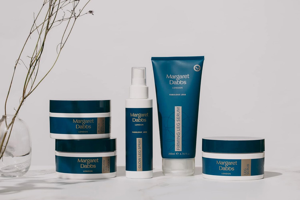 Margaret Dabbs Toning Leg Scrub Gentle Sugar Scrub Suitable for Sensitive Skin 200g Margaret Dabbs Toning Leg Scrub Gentle Sugar Scrub Suitable for Sensitive Skin 200g