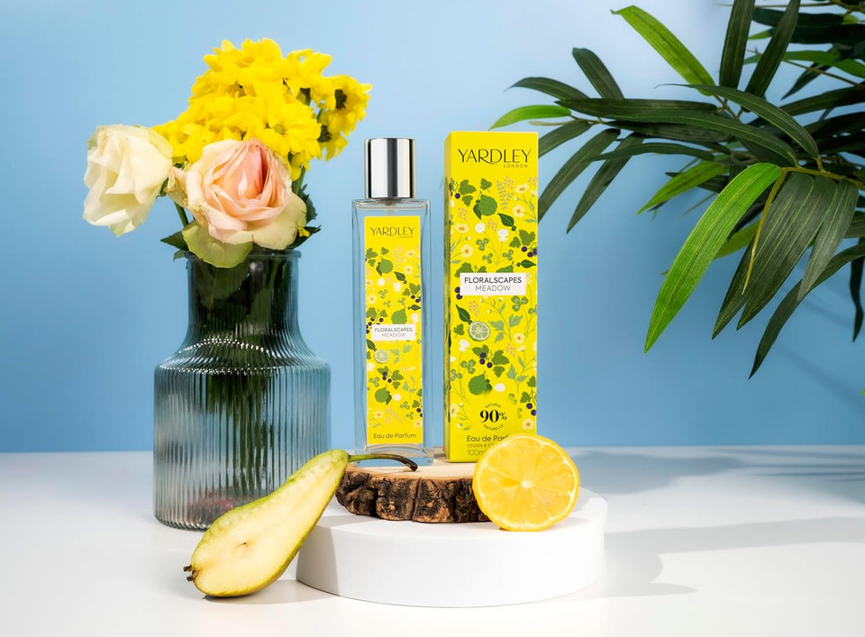 Yardley London Floralscapes Meadow Eau de Parfum, Floral Womens Fragrance with Top Notes of Bergamot and Pear and Woody Base, Floral and Fruity Perfume for Women 100ml