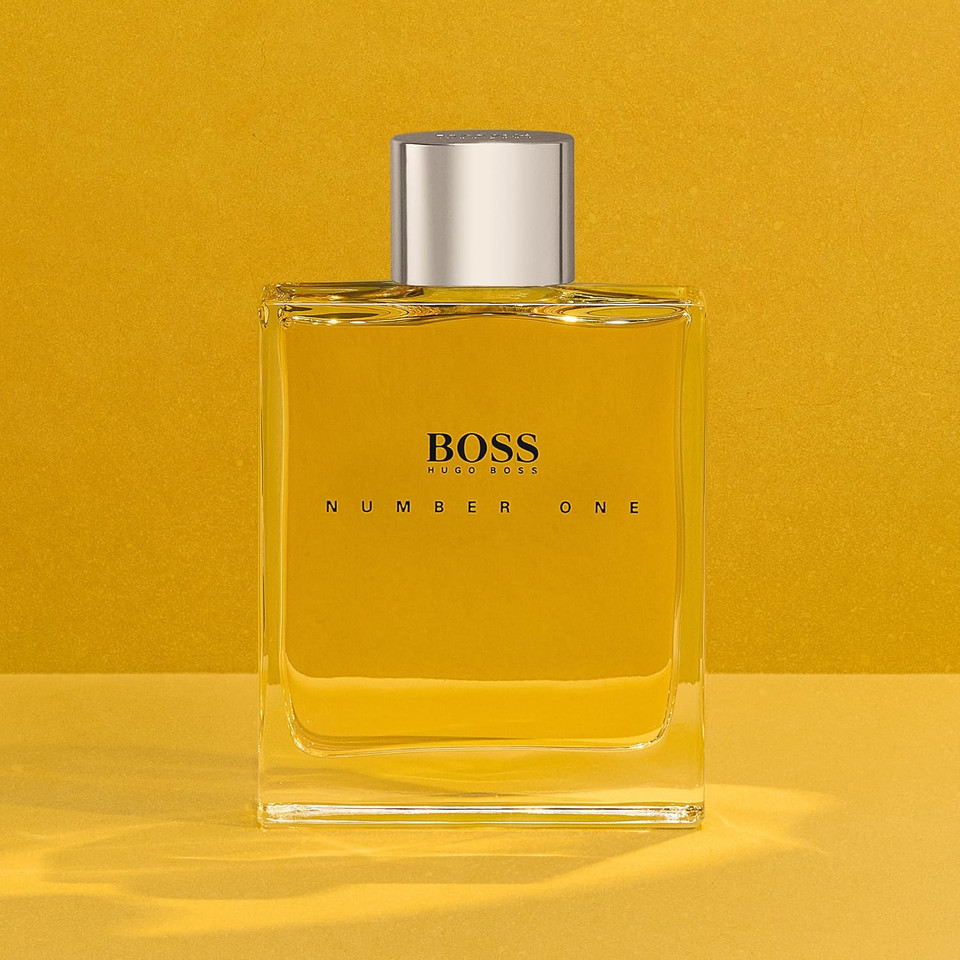 BOSS Number One - Eau de Toilette for Him - Ambery Fragrance with Notes of Nutmeg, Patchouli and Balsamic Accords - Medium Longevity - 100ml