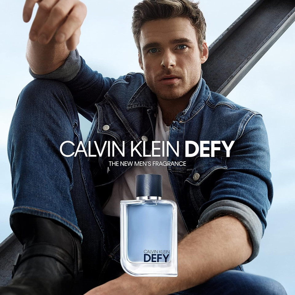 CALVIN KLEIN Defy - Eau de Toilette for Men - Woody Fragrance with Notes of Bergamot, Lavender Absolute and Vetiver Oil - Medium Longevity - 100ml