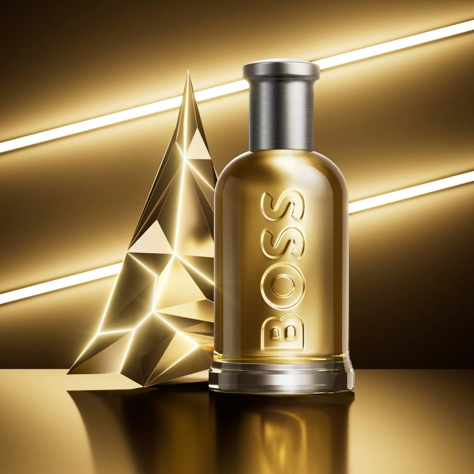 BOSS Men's 2 Piece BOSS Bottled Festive Giftset including an Eau de Toilette 50ml and Shower Gel 100ml