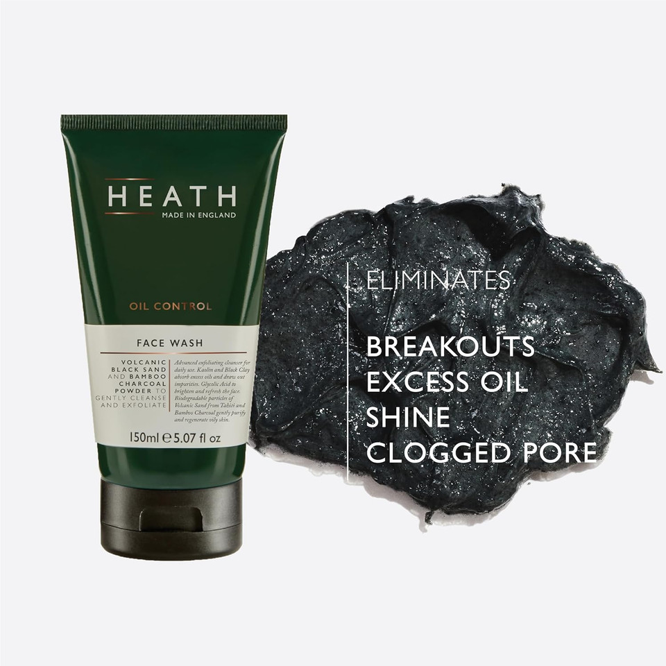 Heath Face Wash for Men - Advanced Exfoliating Cleanser for Daily Use - Black Lava and Activated Charcoal - With Vitamin C and Brazilian Papaya Extract - Made in England - 150 ml