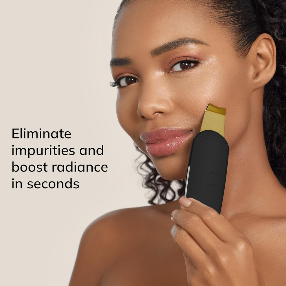 GESKE SmartAppGuided MicroCurrent Skin Scrubber & Blackhead Remover | 9 in 1 | Skincare tool | Pores cleaner | Anti-aging and cleansing | Professional face lift | Blackheads removal & extraction