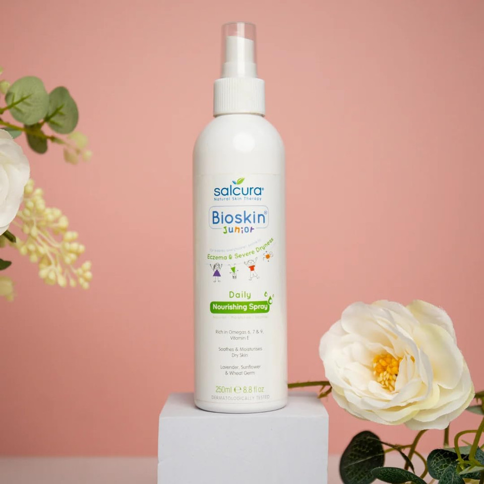 Salcura Bioskin Junior Daily Nourishing Spray Moisturises Dry Itchy Skin 250ml